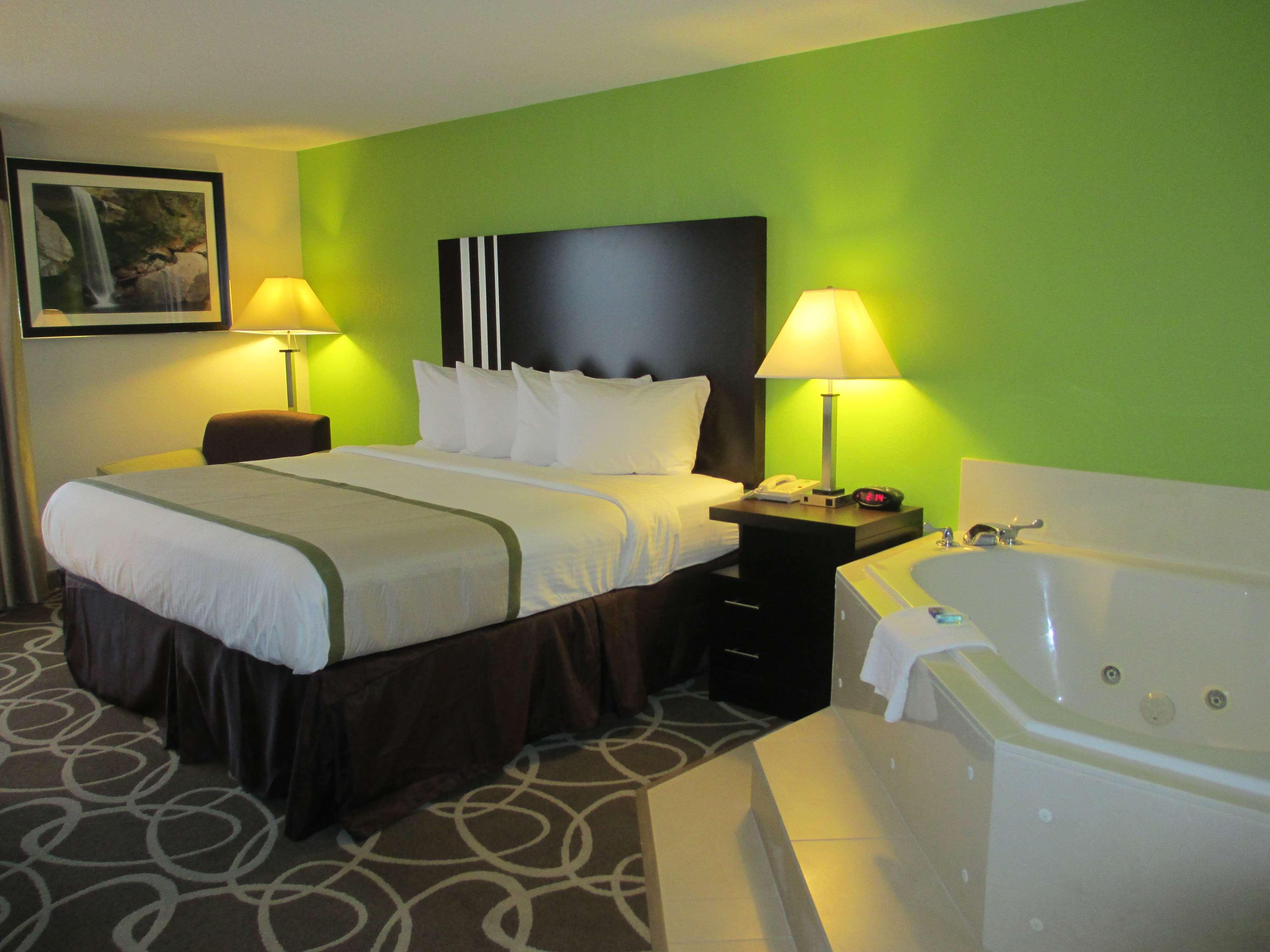 Best Western Lake Cumberland Inn Monticello Buitenkant foto