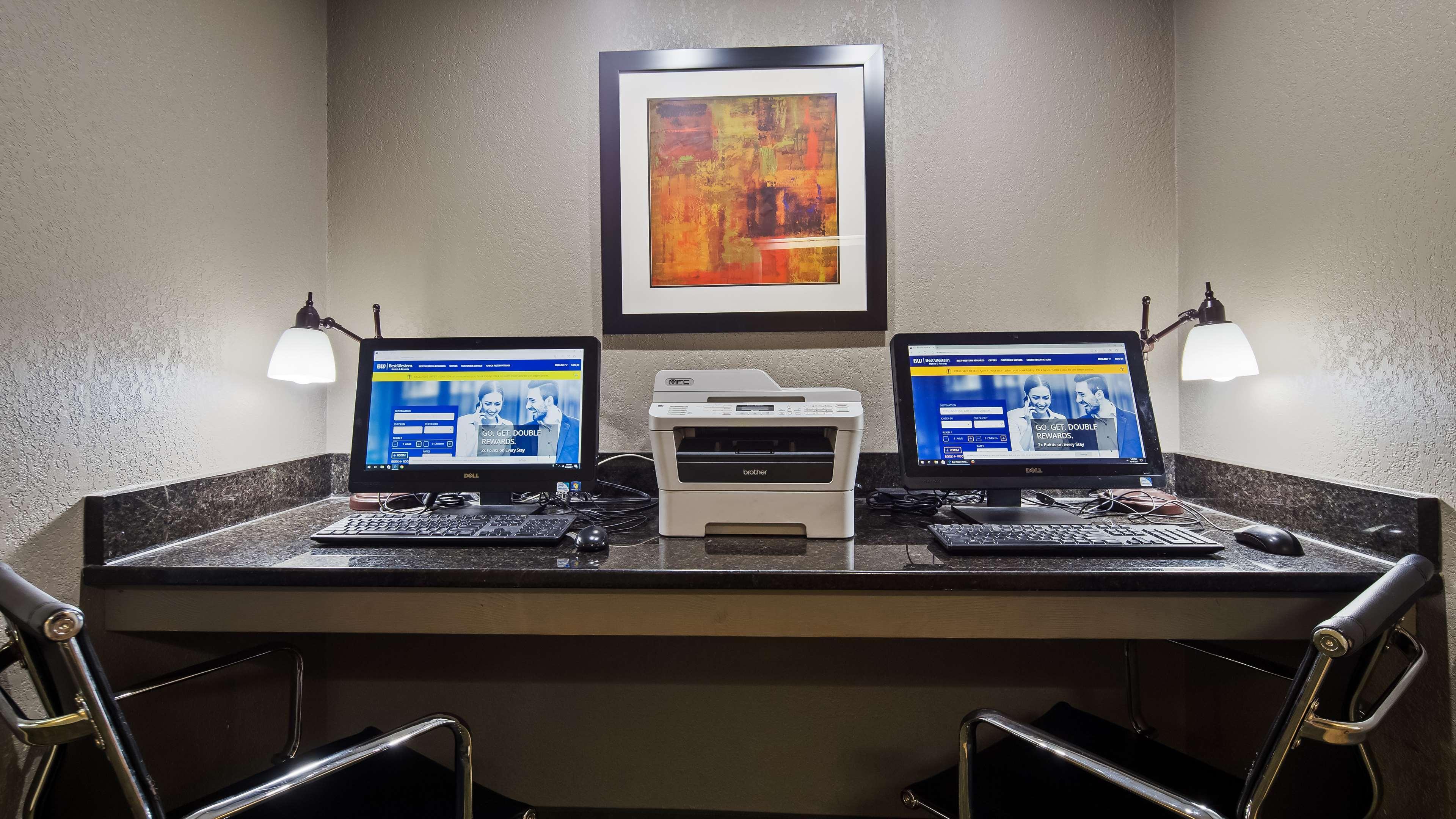 Best Western Lake Cumberland Inn Monticello Buitenkant foto